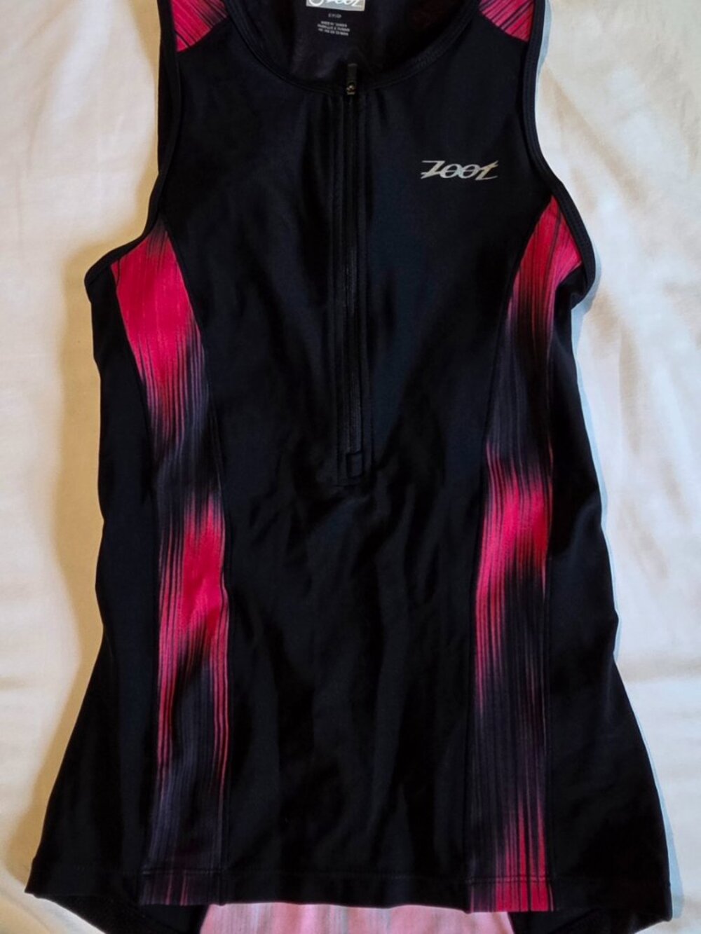 Zoot Performance Tri Tank Top Women’s Small Black with Pink 1/2 Zip Built In Bra - Picture 2 of 5
